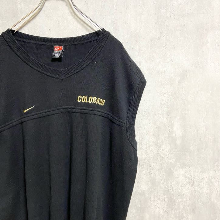 古着　used　NIKE　ナイキ　ワンポイントロゴ刺繍ニットベスト　COLORADO　コロラド州　黒　ブラック　レトロ　Lサイズ