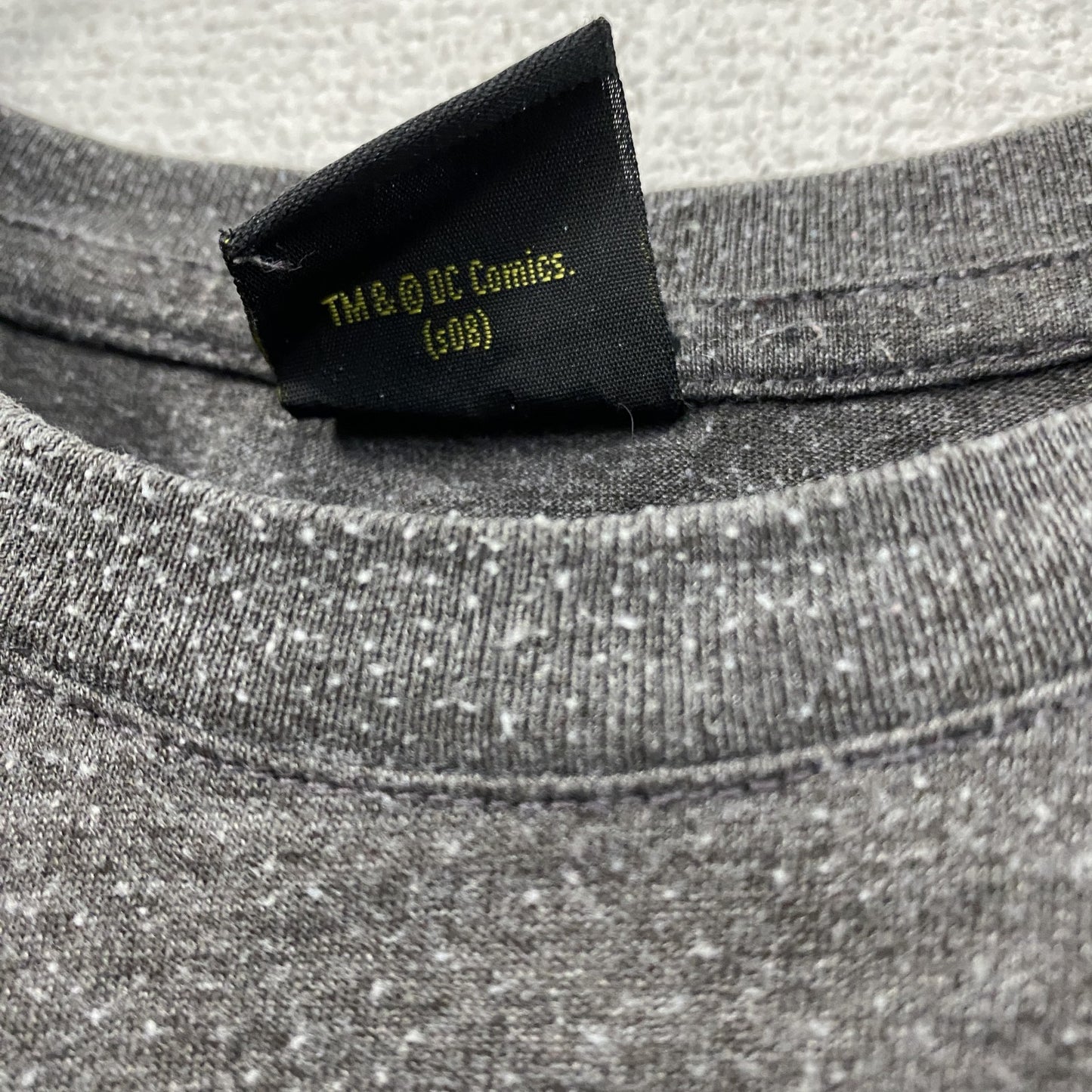 Batman　バットマン　半袖プリントTシャツ　DCコミックス　灰色　グレー