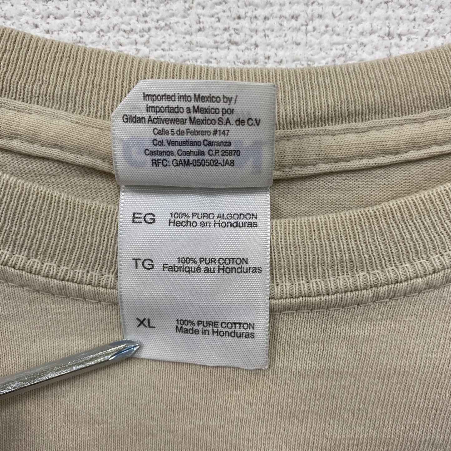 GILDAN　ギルダン　半袖プリントTシャツ　ベージュ　XLサイズ