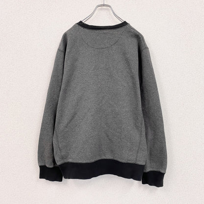 NIKE　ナイキ　スウェット/トレーナー　前V　刺繡ロゴ　灰色　グレー　Lサイズ