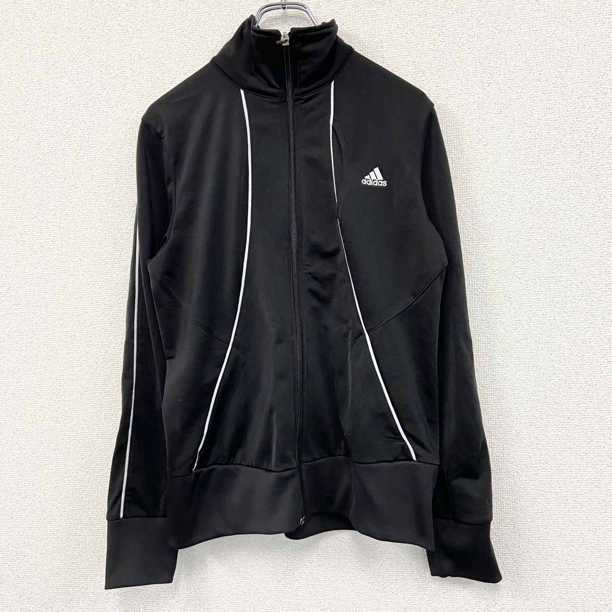 00s　adidas　アディダス　トラックジャケット/ジャージ　パフォーマンスロゴ　デカロゴ　刺繍ロゴ　ヴィンテージ　黒　ブラック　Lサイズ　古着
