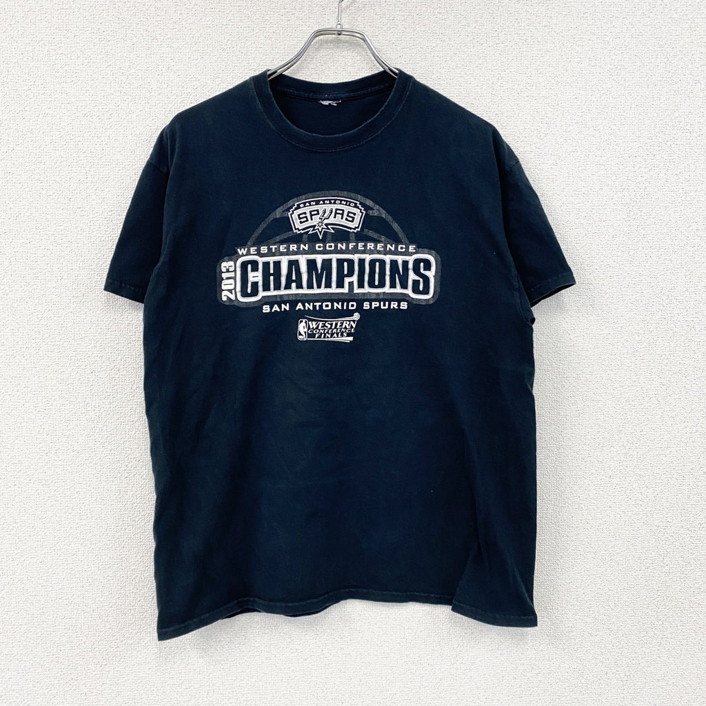 San Antonio Spurts　サンアントニオスパーズ　NBA　半袖プリントTシャツ　黒　ブラック　古着