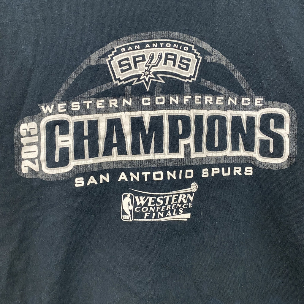 San Antonio Spurts　サンアントニオスパーズ　NBA　半袖プリントTシャツ　黒　ブラック　古着