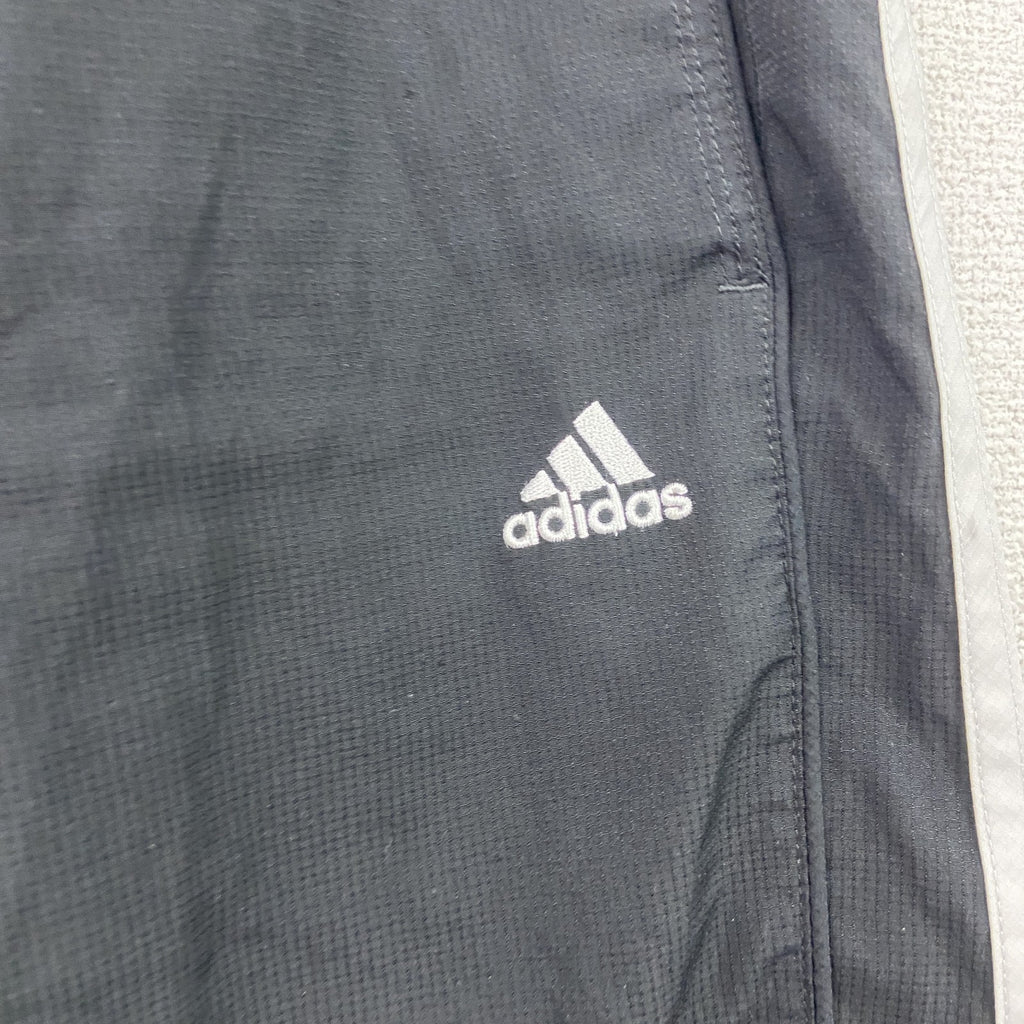 adidas　アディダス　トラックパンツ/ジャージパンツ　黒　ブラック　Mサイズ　古着