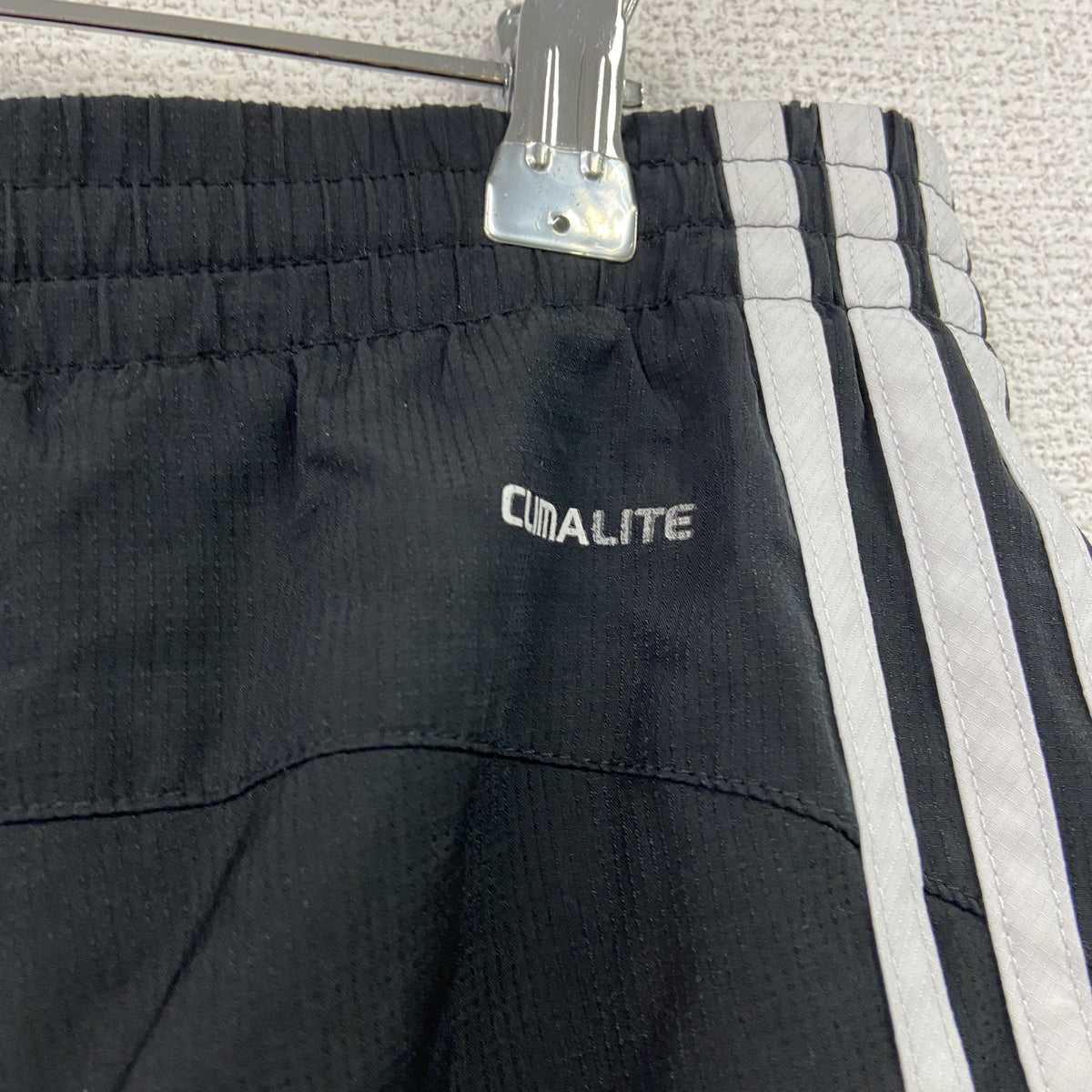 adidas　アディダス　トラックパンツ/ジャージパンツ　黒　ブラック　Mサイズ　古着