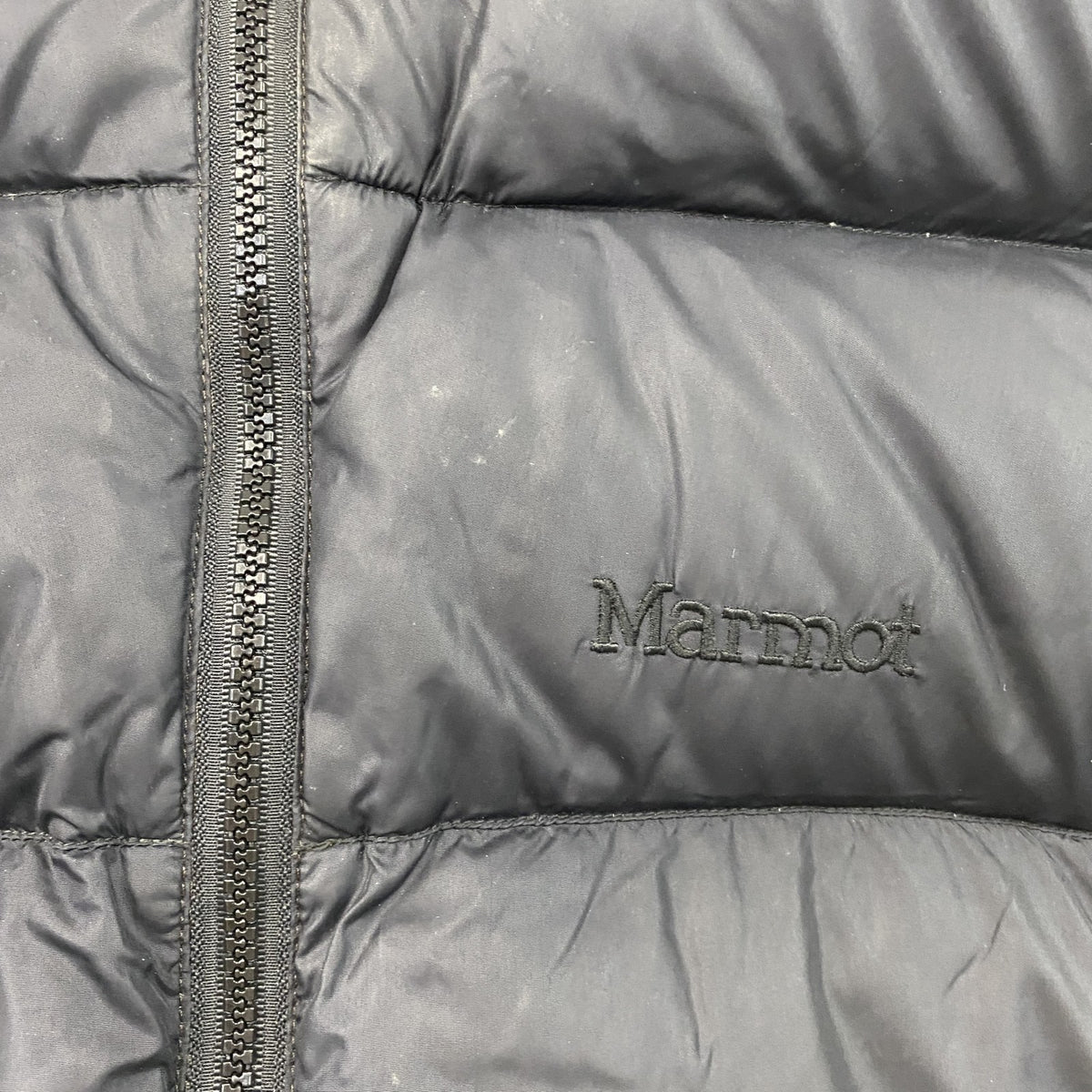Marmot　マーモット　フルジップダウンベスト　刺繍ロゴ　黒　ブラック　Mサイズ　古着