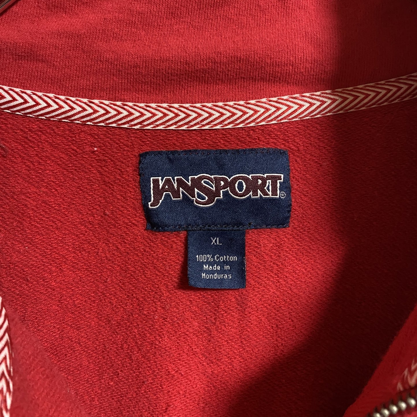 古着 used　JANSPORT ジャンスポーツ　長袖ハーフジップスウェット　カレッジロゴ　ワンポイント　赤　レトロ　XLサイズ