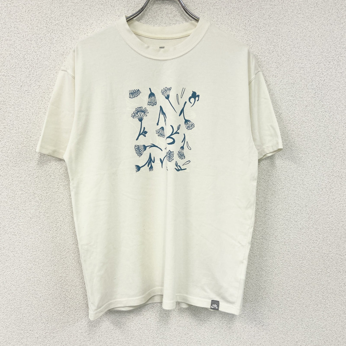 NIKE　ナイキ　半袖プリントTシャツ　白　ホワイト　Lサイズ カットソー メンズ コットン 古着