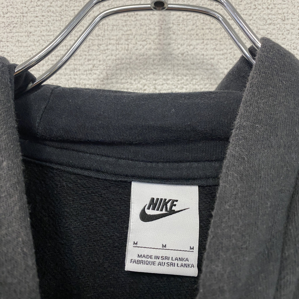 NIKE　ナイキ　スウェットパーカー/フーディー　黒　ブラック　Mサイズ トレーナー スウェットトップス フード付き 古着