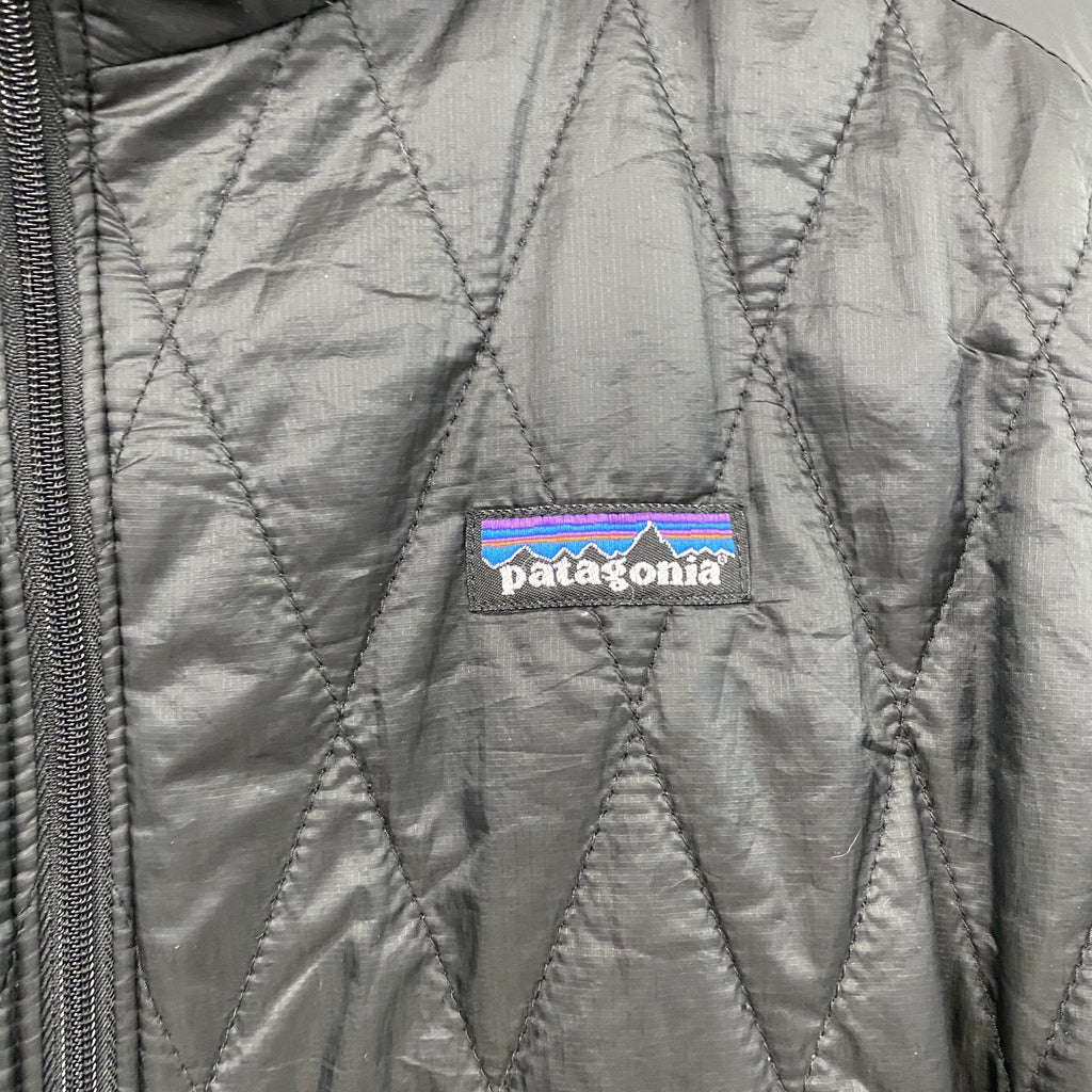 Patagonia　パタゴニア　ナノ・パフ・フーディ　キルティングジャケット　中綿入り　黒　ブラック　Lサイズ　古着