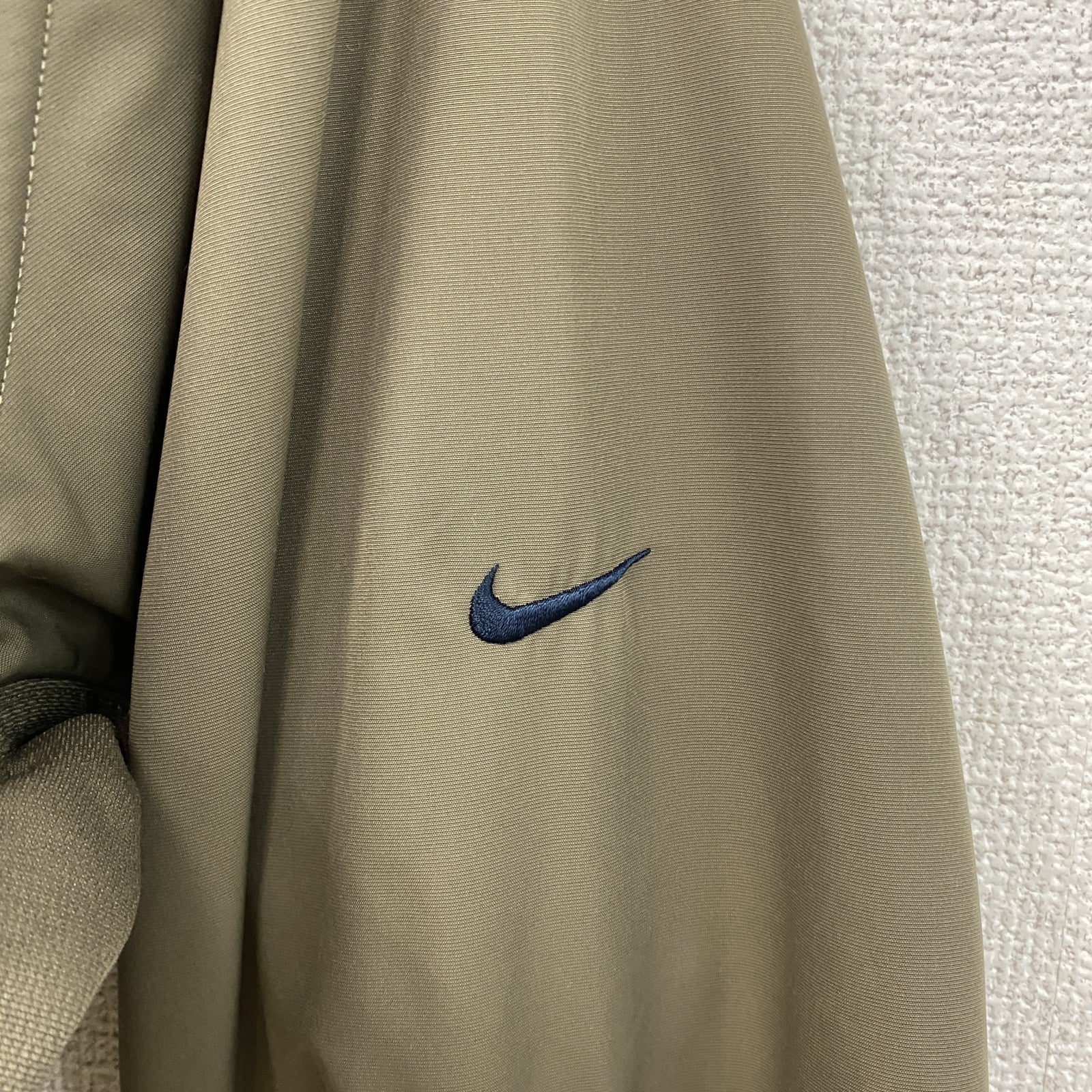 NIKE GOLF　ナイキゴルフ　THERMA-FIT　ハーフジッププルオーバージャケット　スウッシュ　カーキブラウン　XLサイズ メンズ ポリエステル 古着