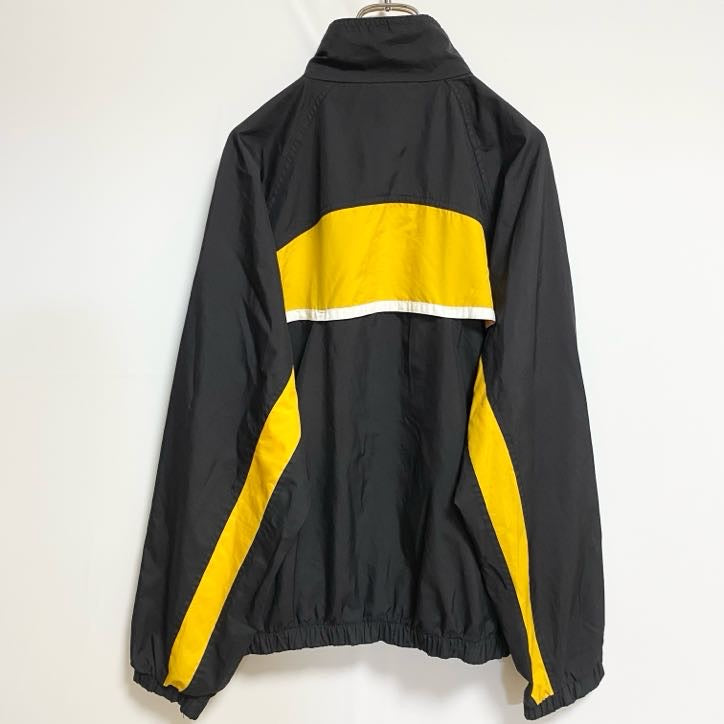 着 used New Balance ニューバランス 長袖ハイネックナイロン