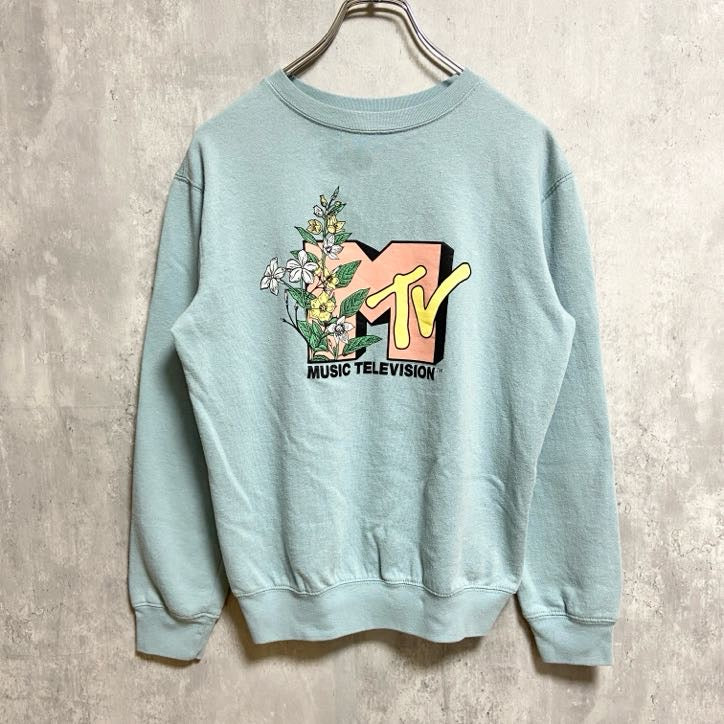 MUSIC TELEVISION　長袖プリントスウェット　トレーナー　水色　クルーネック　秋冬服　Sサイズ　古着