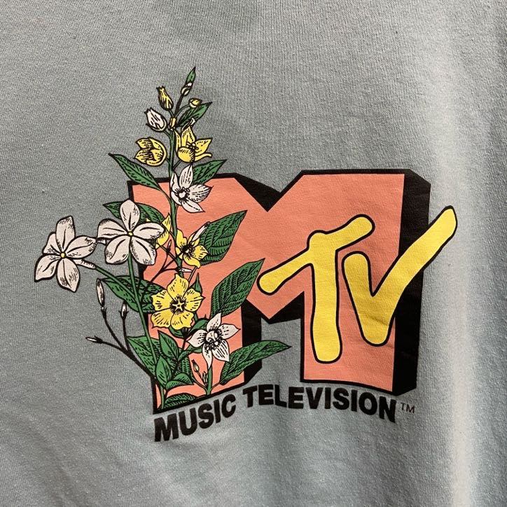 MUSIC TELEVISION　長袖プリントスウェット　トレーナー　水色　クルーネック　秋冬服　Sサイズ　古着