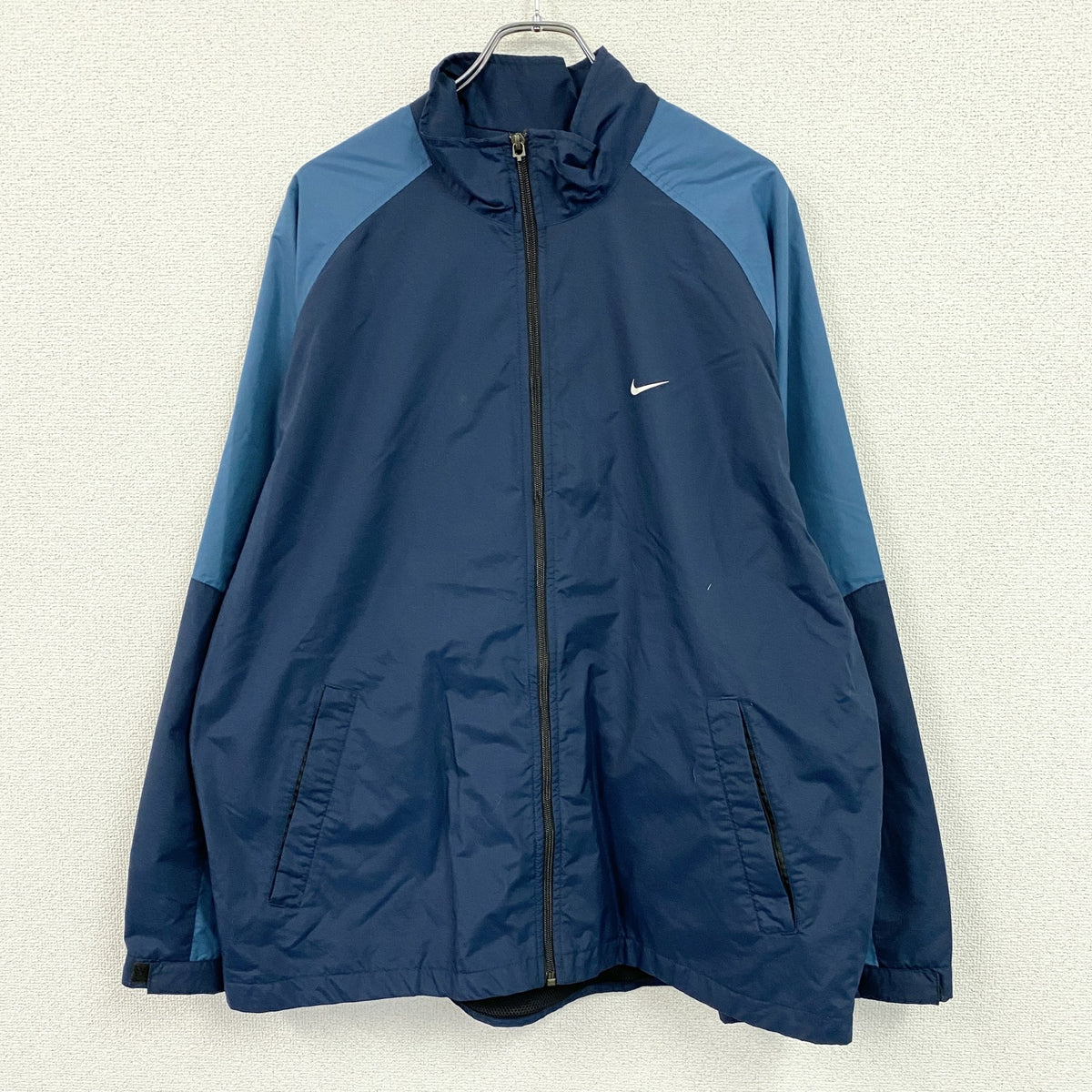 00s　NIKE　ナイキ　フルジップナイロンジャケット　スウッシュ　ヴィンテージ　紺　ネイビー　XLサイズ　古着