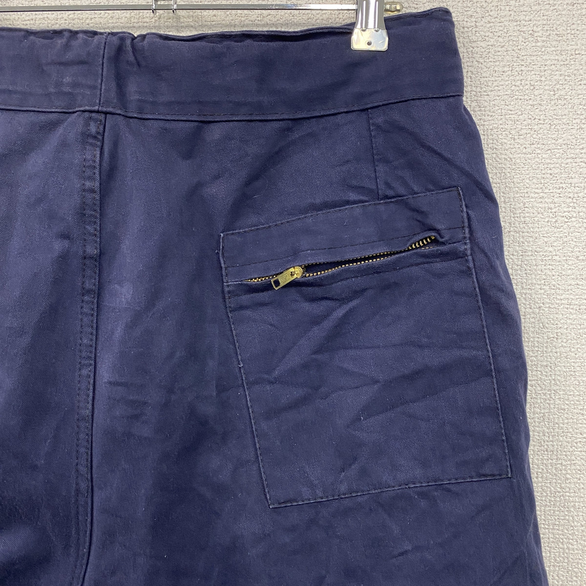イタリア軍　ハーフパンツ/ショートパンツ　ミリタリーパンツ　紺　ネイビー　TG IVサイズ　古着