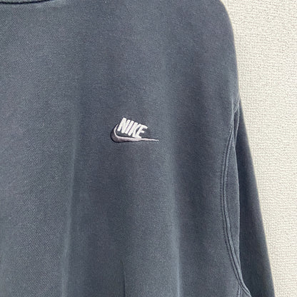 NIKE　ナイキ　スウェット/トレーナー　刺繡ロゴ　黒　ブラック　XLサイズ
