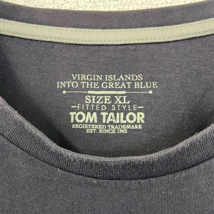 TOM TAILOR　トムテイラー　半袖デザインプリントTシャツ　クルーネック　黒　ブラック　XLサイズ　古着