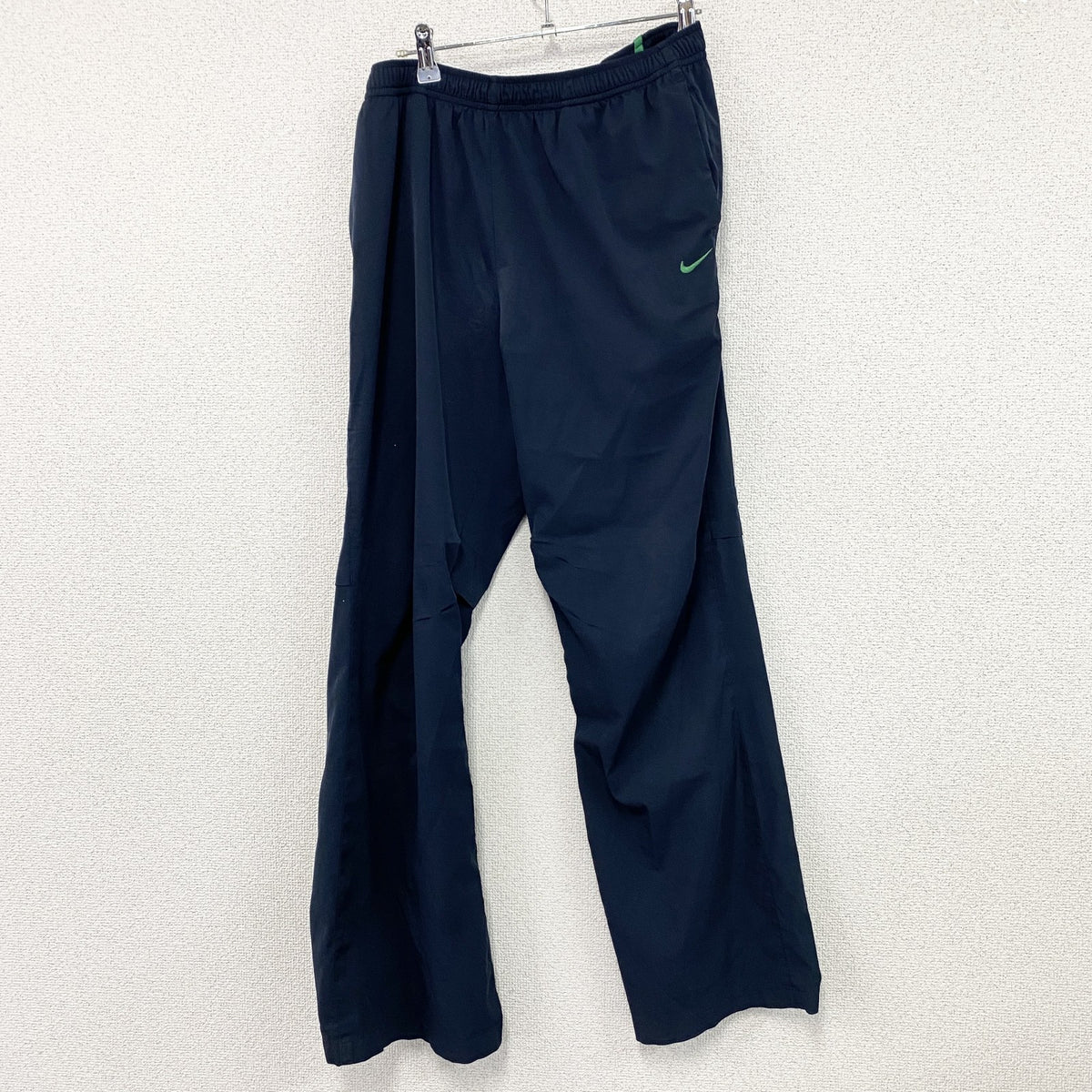 NIKE　ナイキ　ジャージストレートパンツ　トラックパンツ/ジャージ　スウッシュ　紺　ネイビー　古着