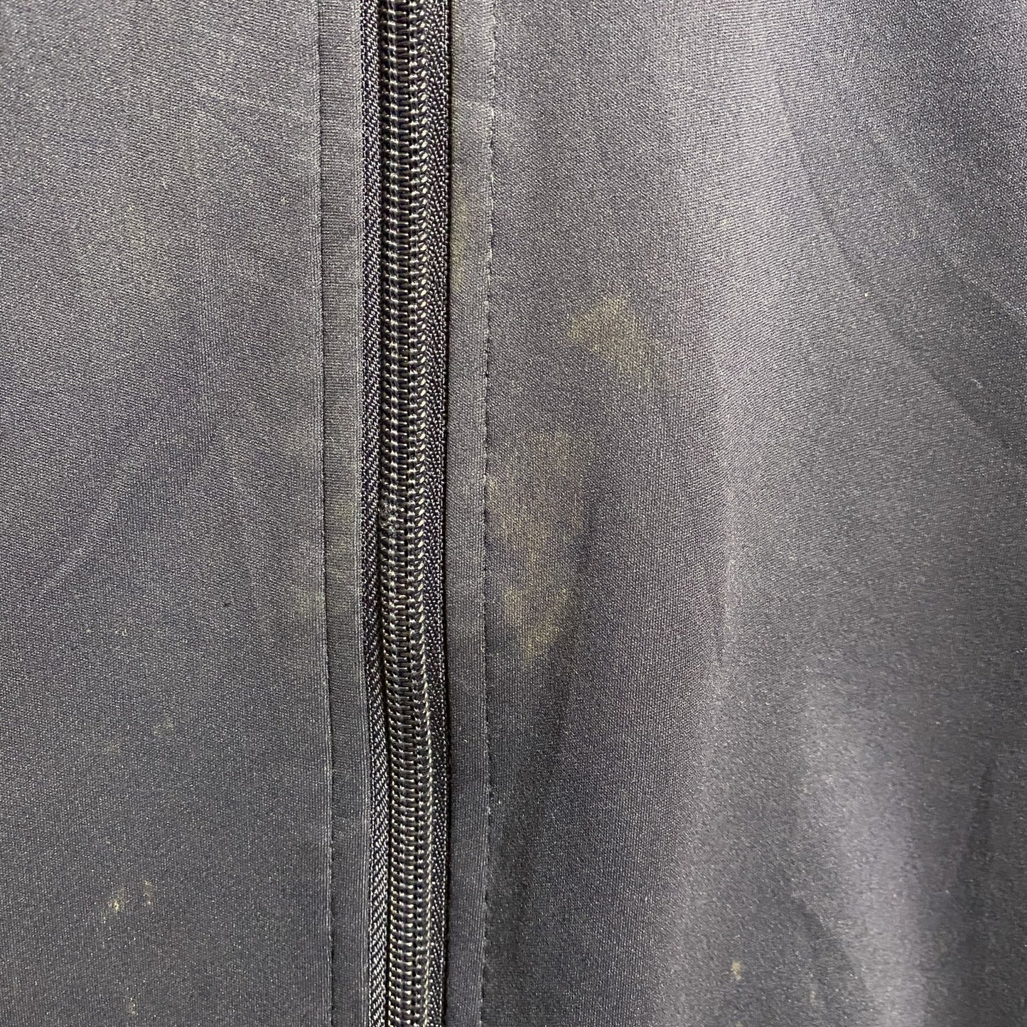 古着 used　ULTRACLUB　長袖フルジップトラックジャケット　ジャージ　ワンポイントロゴ刺繍　ネイビー　Mサイズ