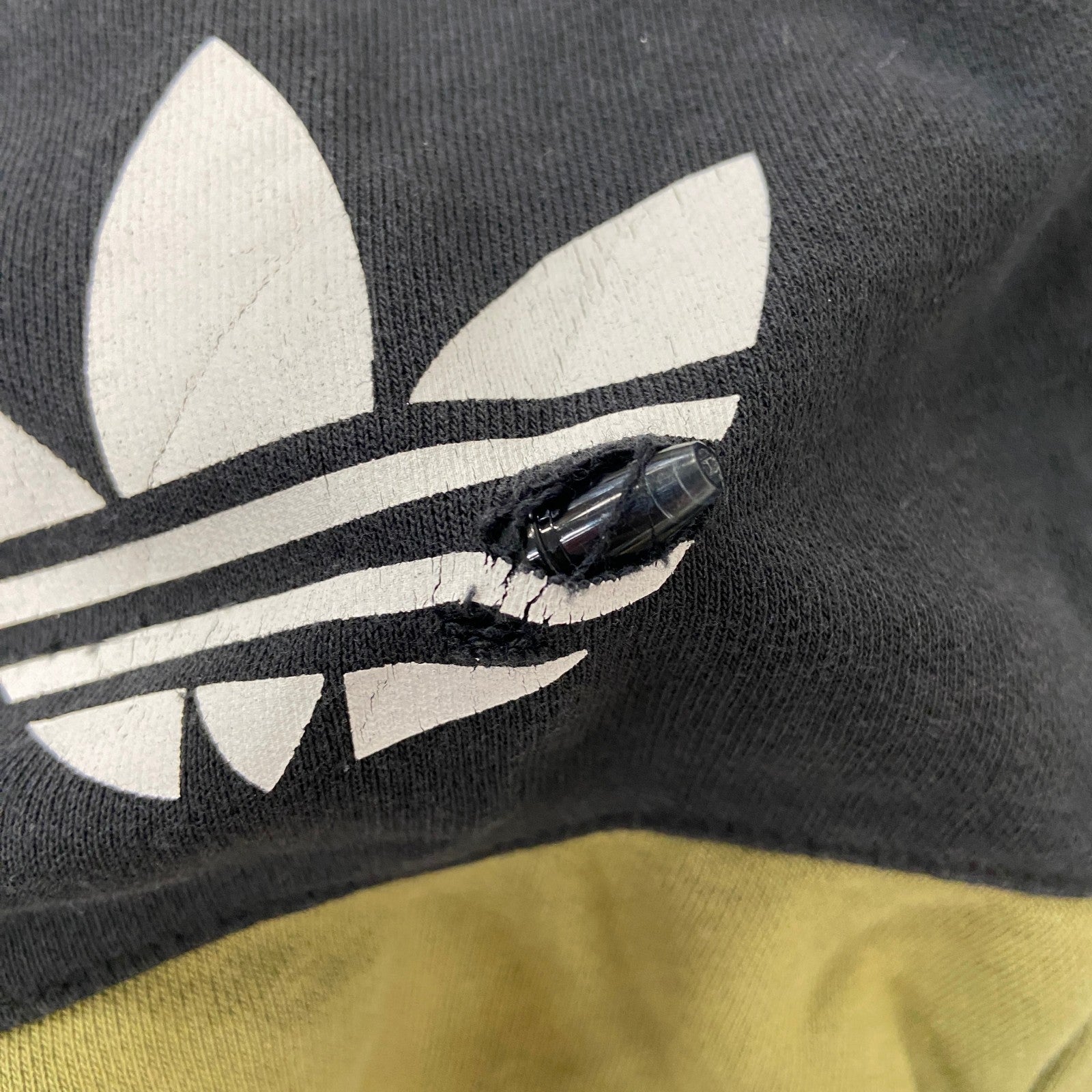adidas　アディダス　スウェット/トレーナー　バイカラー　カーキ　黒　ブラック　Sサイズ　古着