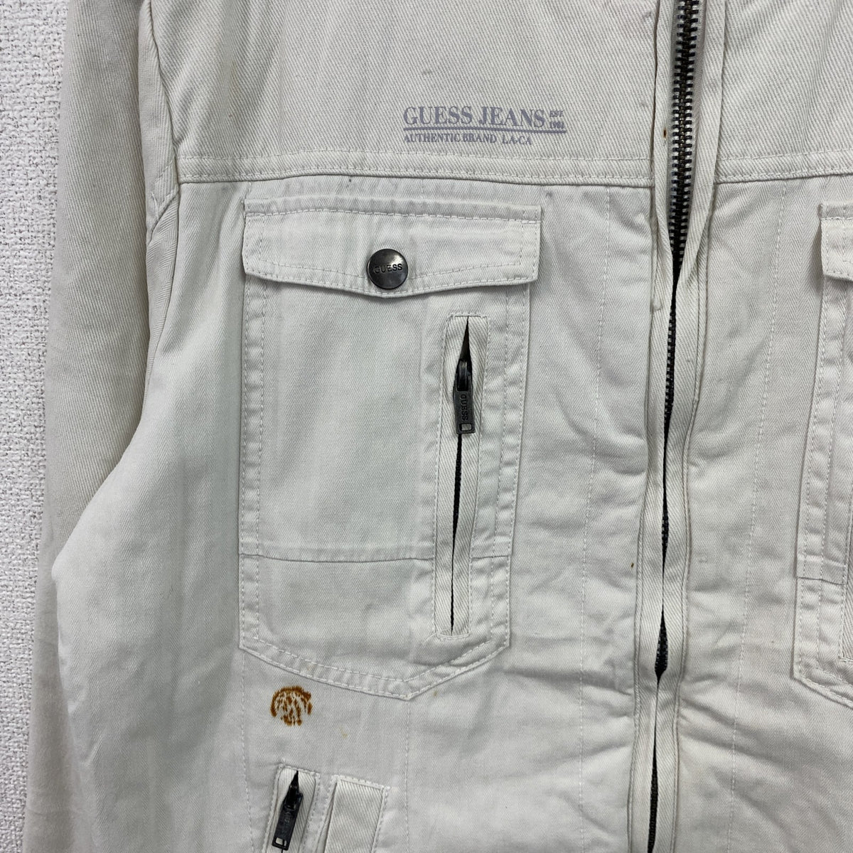 GUESS　ゲス　ミリタリージャケット　10つポケット　エポレット　白　ホワイト　XLサイズ　　古着