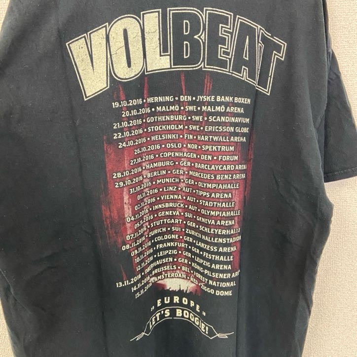 半袖両面プリントTシャツ　VOLBEAT　ヴォルビート　バンドT　ツアーT　スカル　黒　ブラック　古着