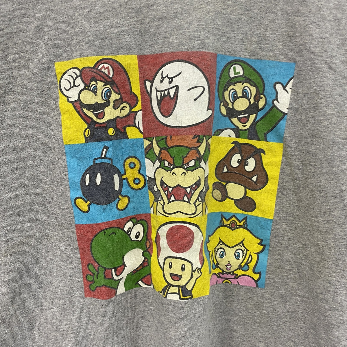 Nintendo　任天堂　SUPER MARIO　スーパーマリオ　半袖プリントTシャツ　灰色　グレー　XLサイズ　古着