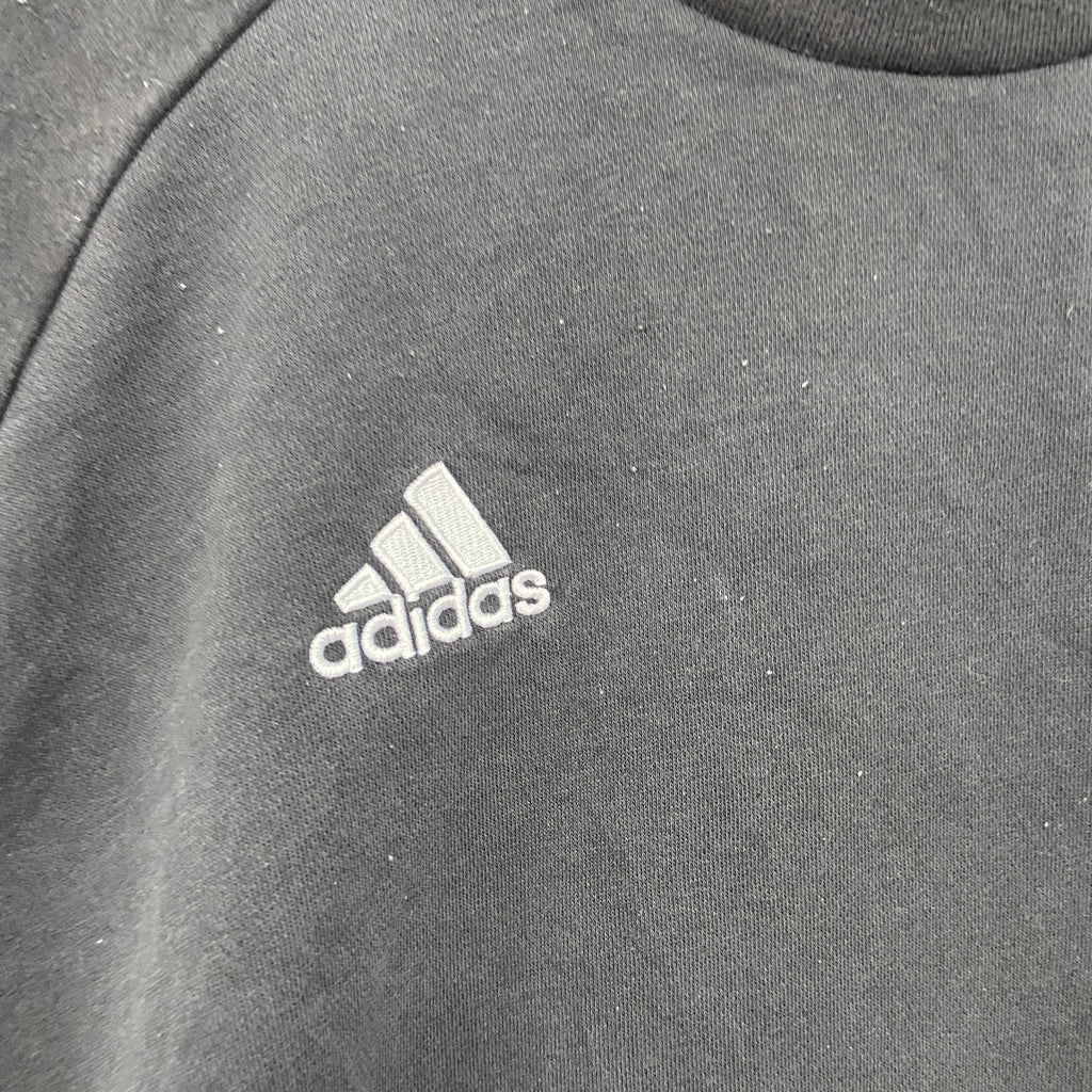 adidas　アディダス　スウェット/トレーナー　ラグランスリーブ　パフォーマンスロゴ　刺繍ロゴ　黒　ブラック　XLサイズ　古着