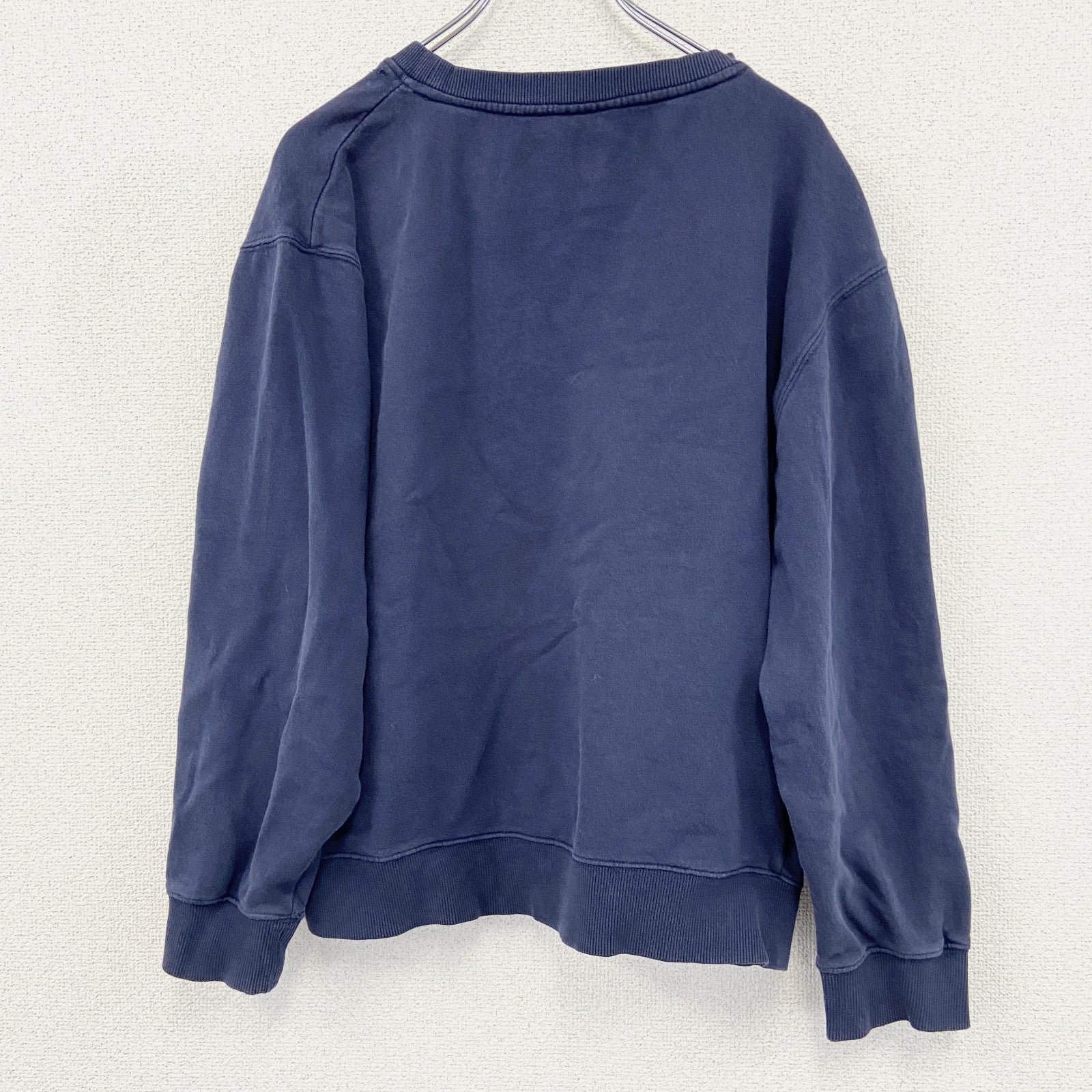 FILA　フィラ　スウェット/トレーナー　前V　フェード　デカロゴ　イタリア　紺　ネイビー　Mサイズ　古着