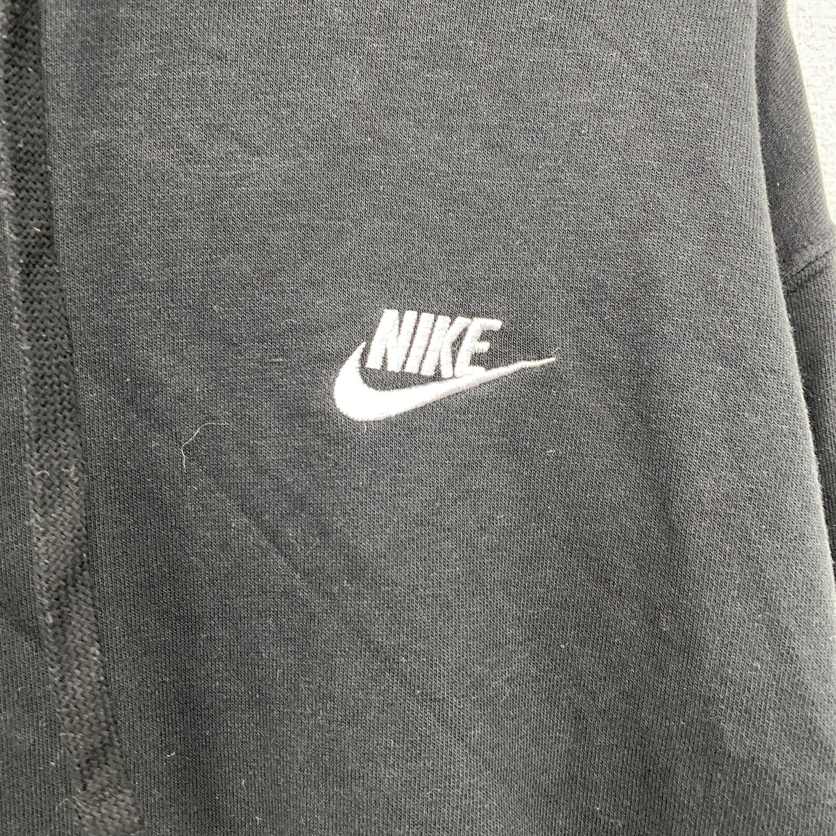 NIKE　ナイキ　スウェットパーカー/フーディー　刺ロゴ　黒　ブラック　XLサイズ トレーナー スウェットトップス フード付き 古着