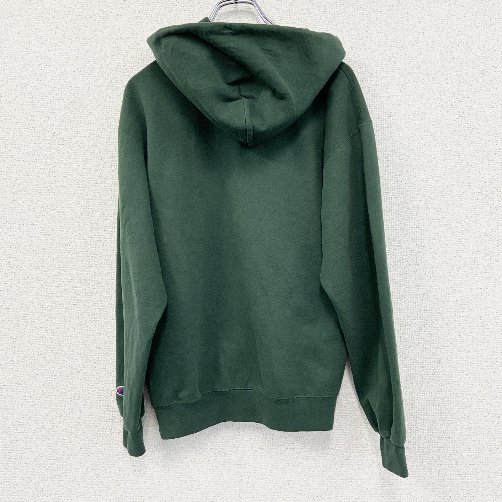 Champion　チャンピオン　スウェットパーカー/フーディー　アーチプリント　現行　緑　グリーン　Mサイズ　古着