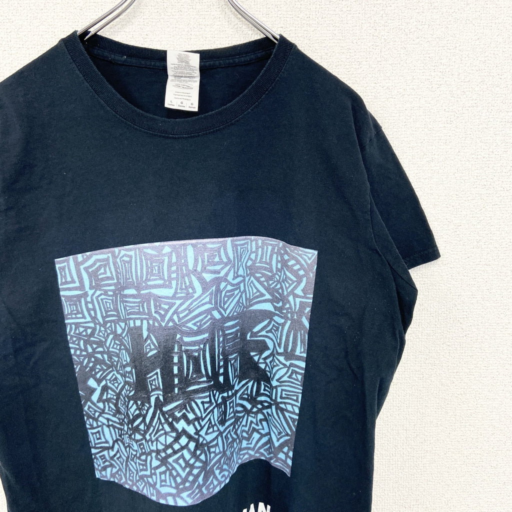 GILDAN ギルダン　半袖プリントTシャツ　個性的デザイン　レトロ　春夏服　黒　ブラック　カジュアルデザイン　Lサイズ　古着