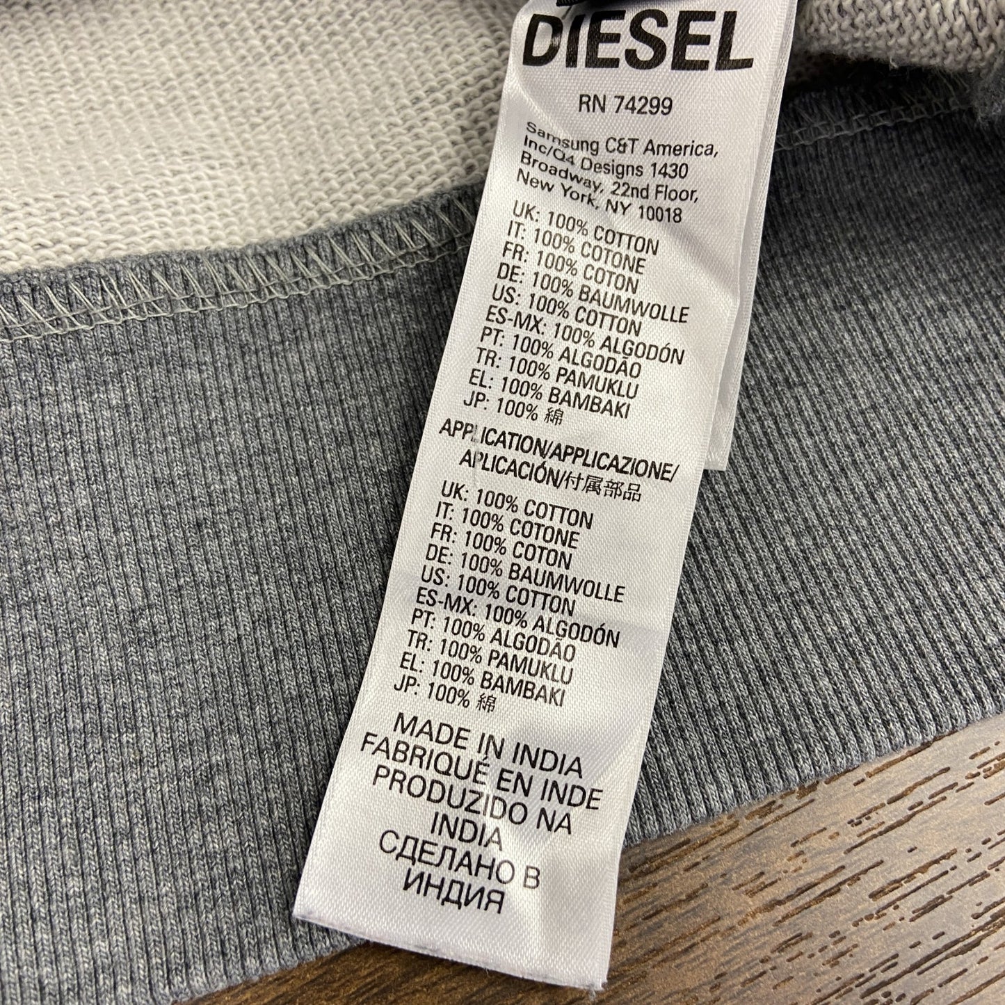 DIESEL　ディーゼル　スウェット/トレーナー　グレー　灰色