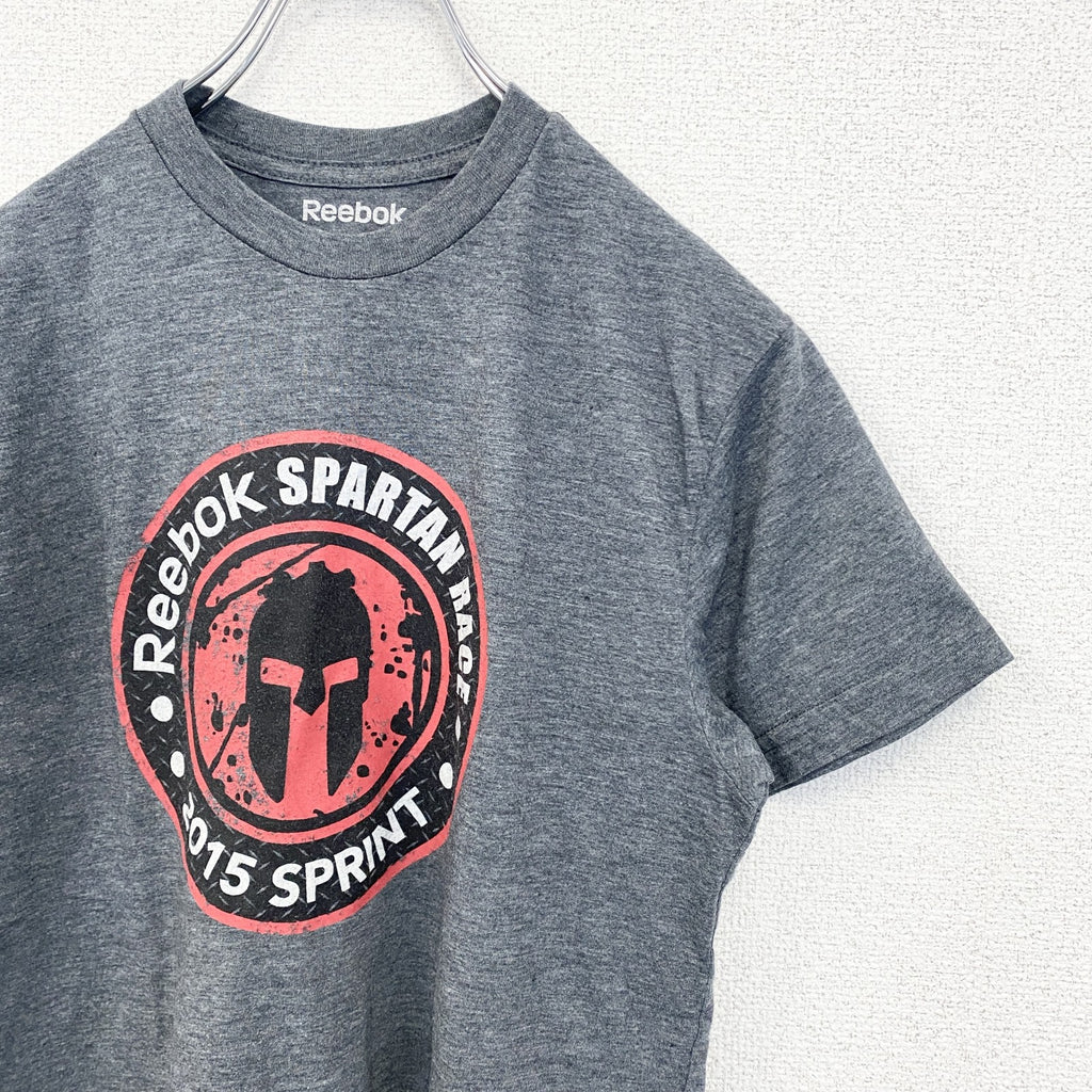 Reebok　リーボック　半袖プリントTシャツ　スパルタンレース　フィニッシャー　2015　グレー　灰色　Sサイズ　古着