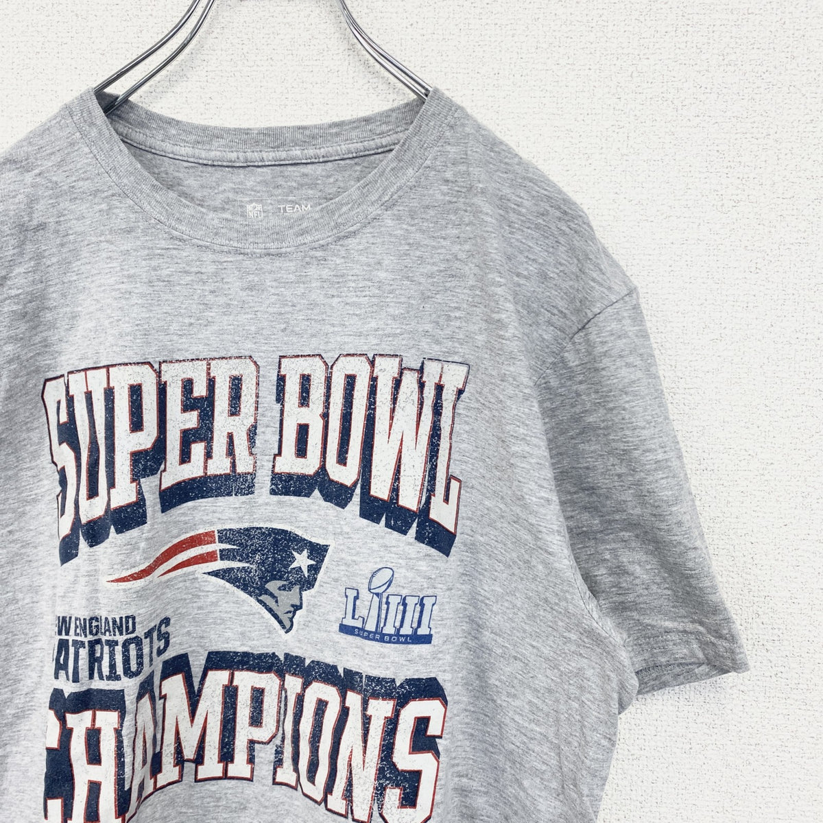 NFL　半袖プリントTシャツ　スーパーボールチャンピオン　ニューイングランド・ペイトリオッツ　グレー　灰色　Lサイズ　古着