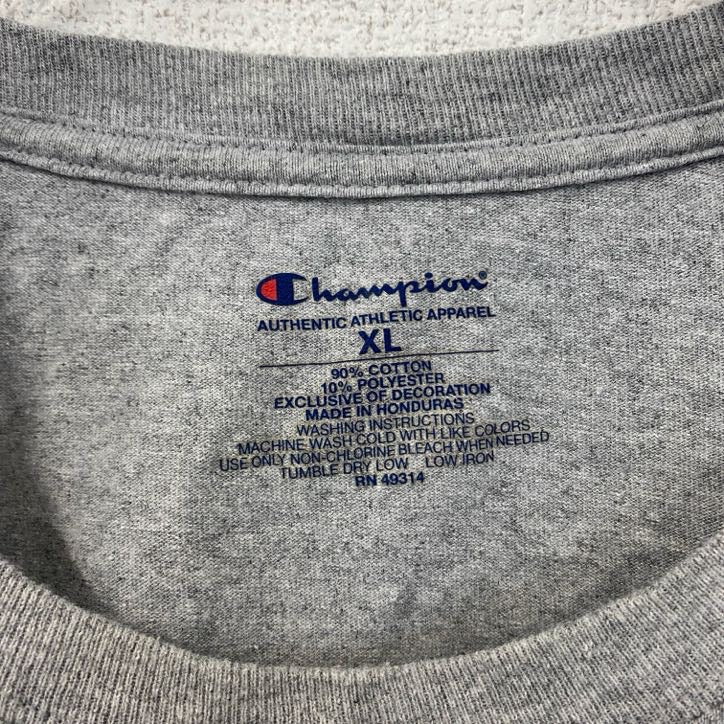 champion　チャンピオン　半袖カレッジプリントTシャツ　アーチプリント　3連プリント　現行　灰色　グレー　XLサイズ　古着