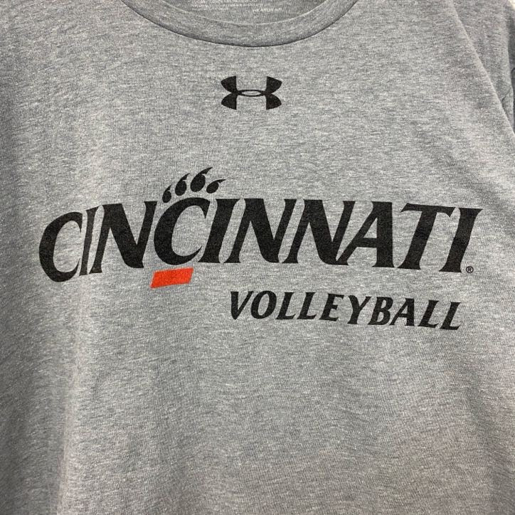 UNDER ARMOUR　アンダーアーマー　半袖プリントTシャツ　シンシナティ　バレーボール　グレー　灰色　Sサイズ　古着