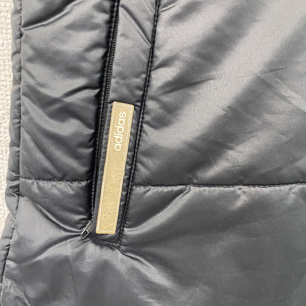adidas　アディダス　中綿ベスト　黒　ブラック　Mサイズ　古着