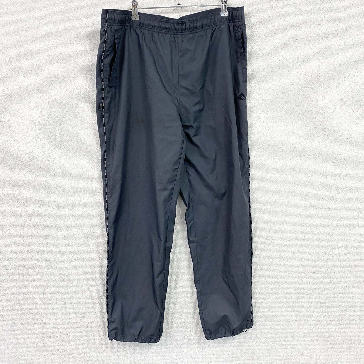 adidas　アディダス　トラックパンツ/ジャージパンツ　グレー　44サイズ　古着