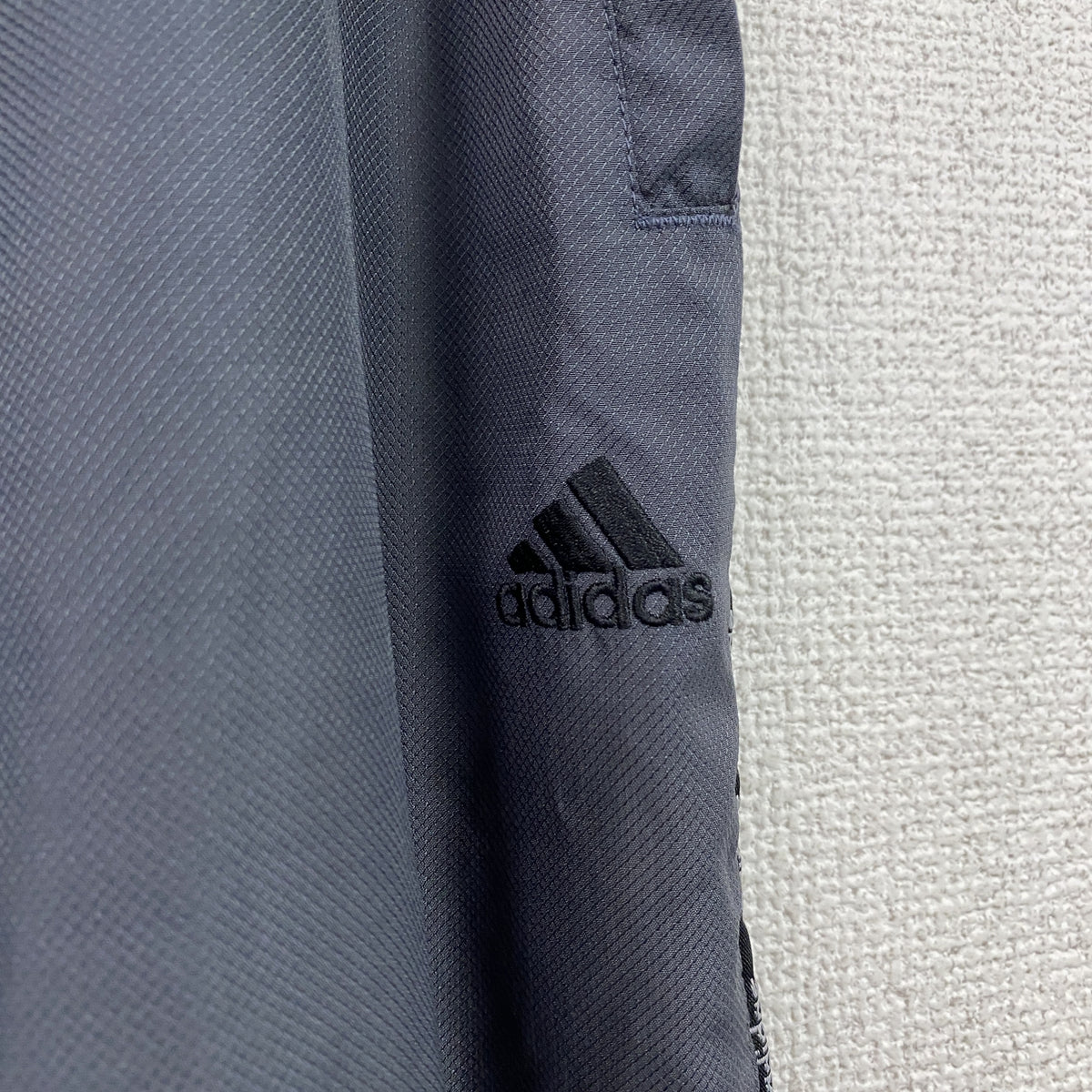 adidas　アディダス　トラックパンツ/ジャージパンツ　グレー　44サイズ　古着