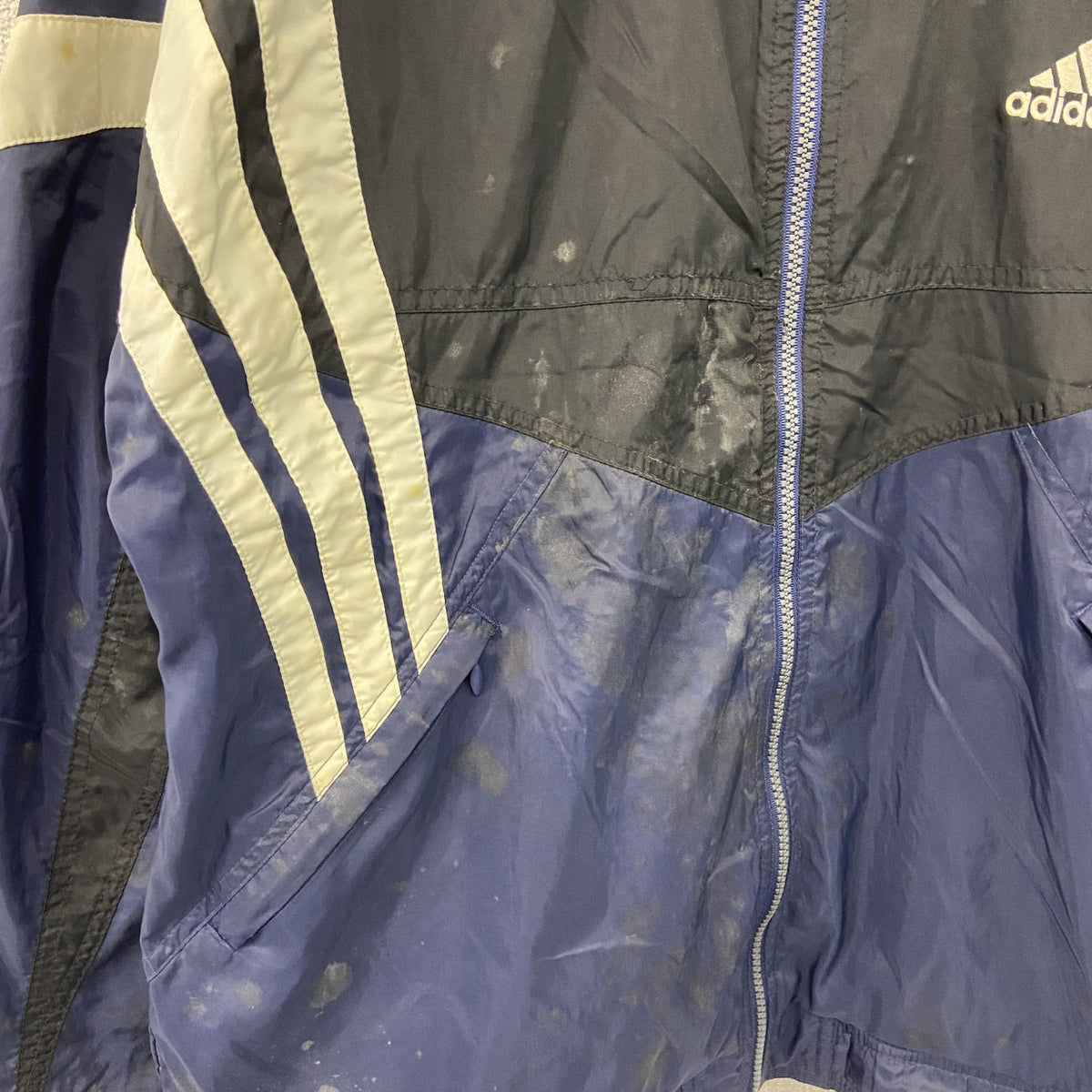 adidas アディダス　ナイロンジャケット　マルチカラー　紺　ネイビー　Mサイズ　古着