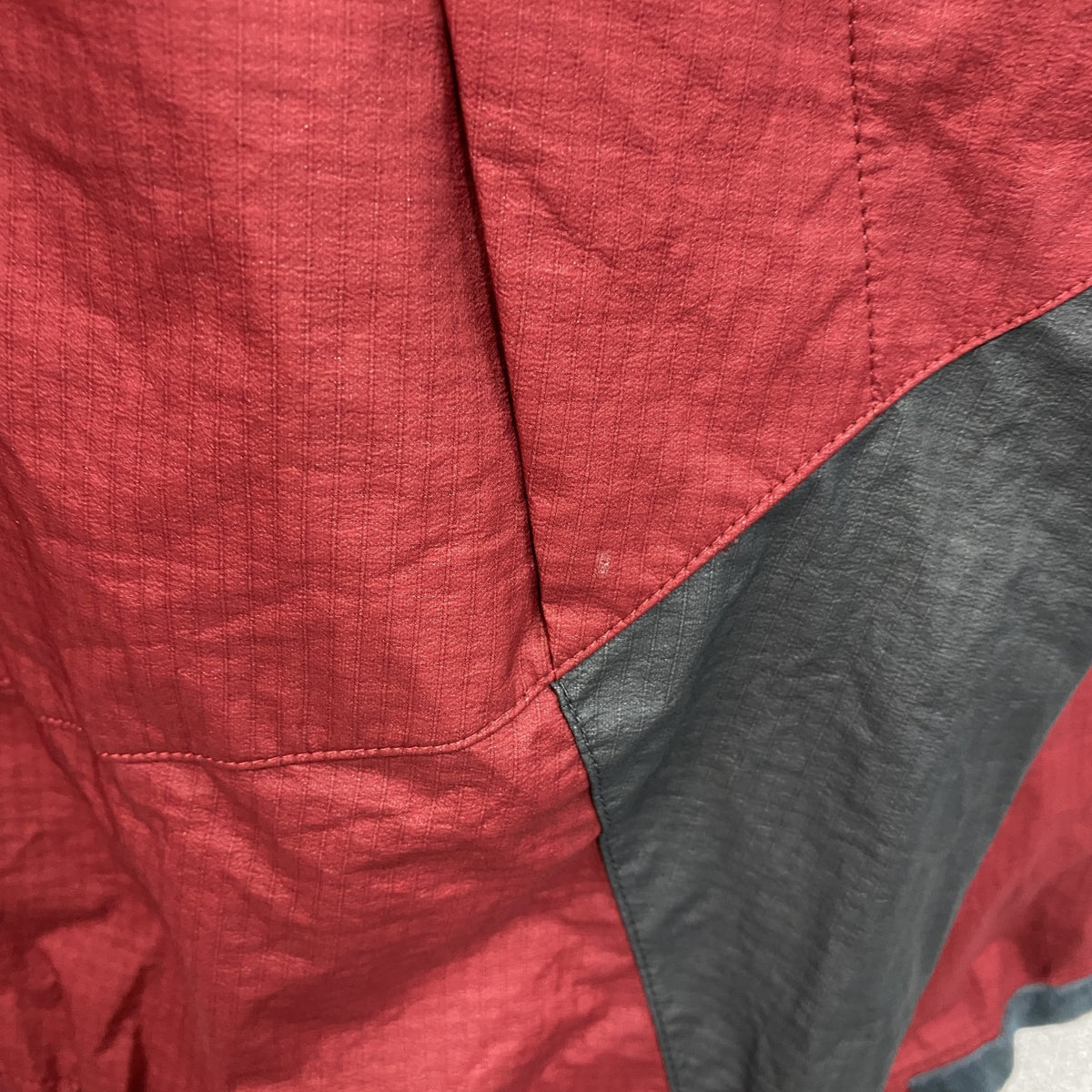 THE NORTH FACE　ザ・ノースフェイス　レインテックスジャケット　ナイロンジャケット　アウトドア　赤　レッド　Lサイズ　