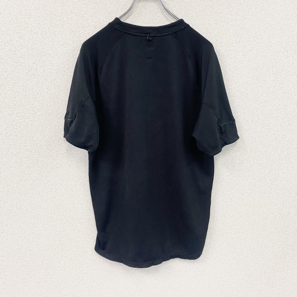 NIKE　ナイキ　半袖Tシャツ　スウッシュ　ラグランスリーブ　ワンポイント　黒　ブラック　Mサイズ　古着