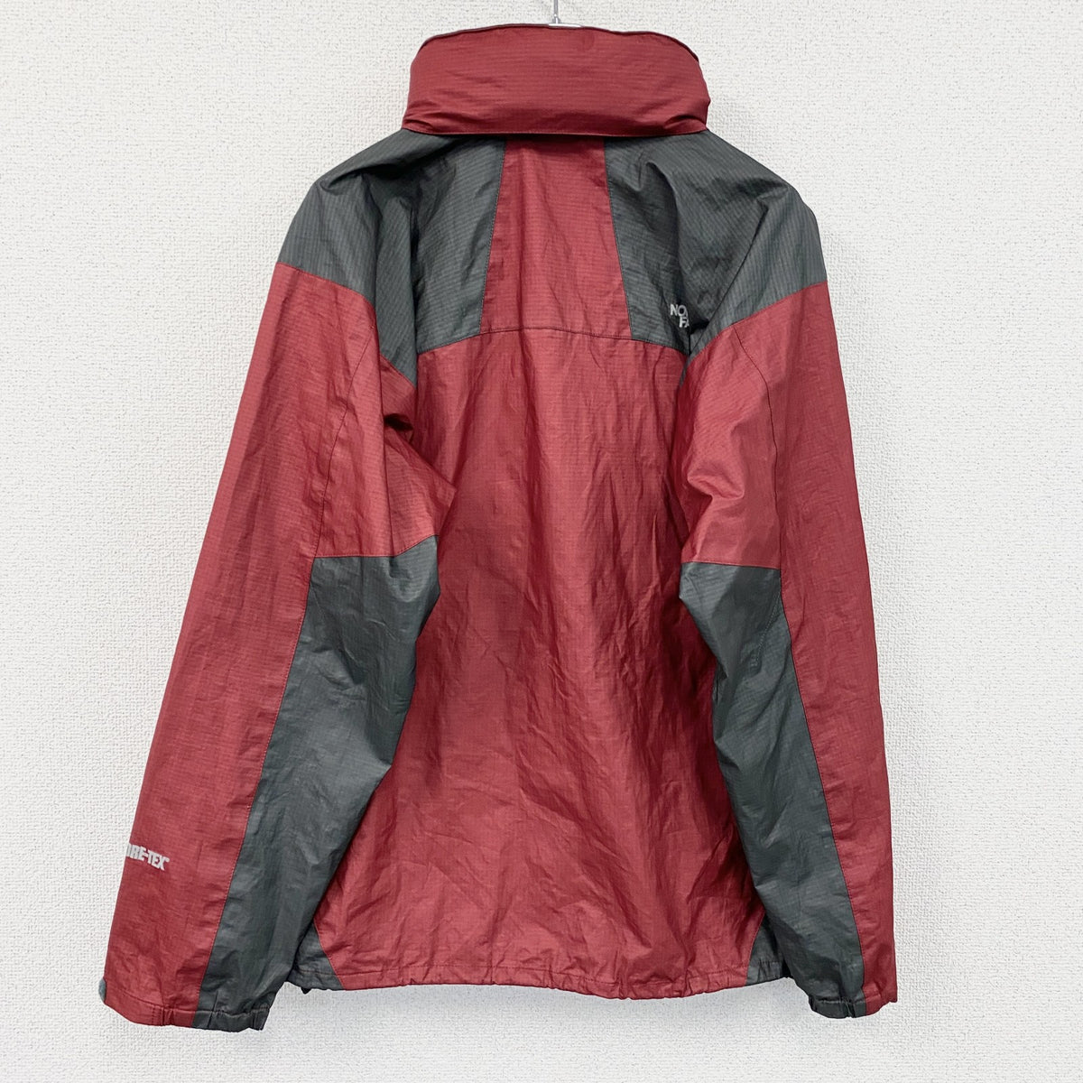 THE NORTH FACE　ザ・ノースフェイス　レインテックスジャケット　ナイロンジャケット　アウトドア　赤　レッド　Lサイズ　