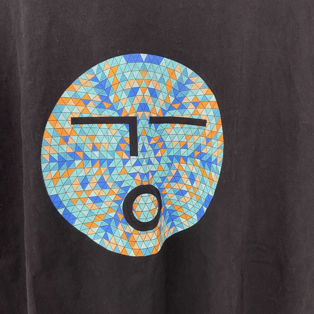 半袖プリントTシャツ　幾何学模様　olio　両面プリント　黒　ブラック　Mサイズ　古着