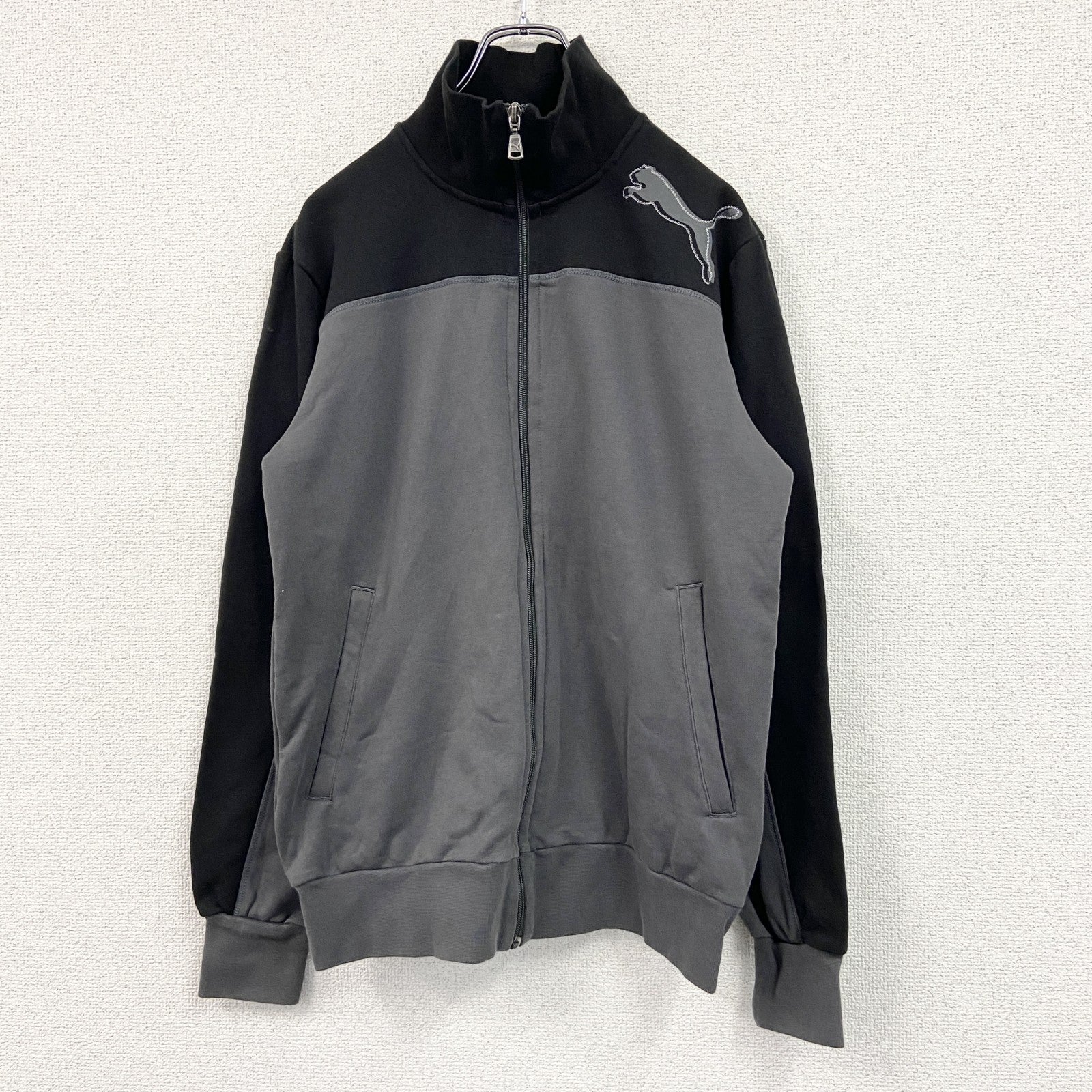 PUMA 　プーマ　長袖フルジップジャージ　ハイネック　バイカラー　黒　ブラック　グレー　灰色　Mサイズ　古着