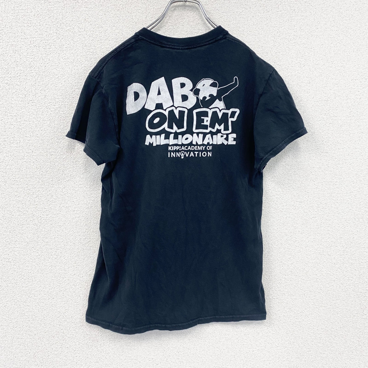 GILDAN　ギルダン　半袖プリントアニマルTシャツ　英字プリント　パンダ　黒　ブラック　Sサイズ　古着