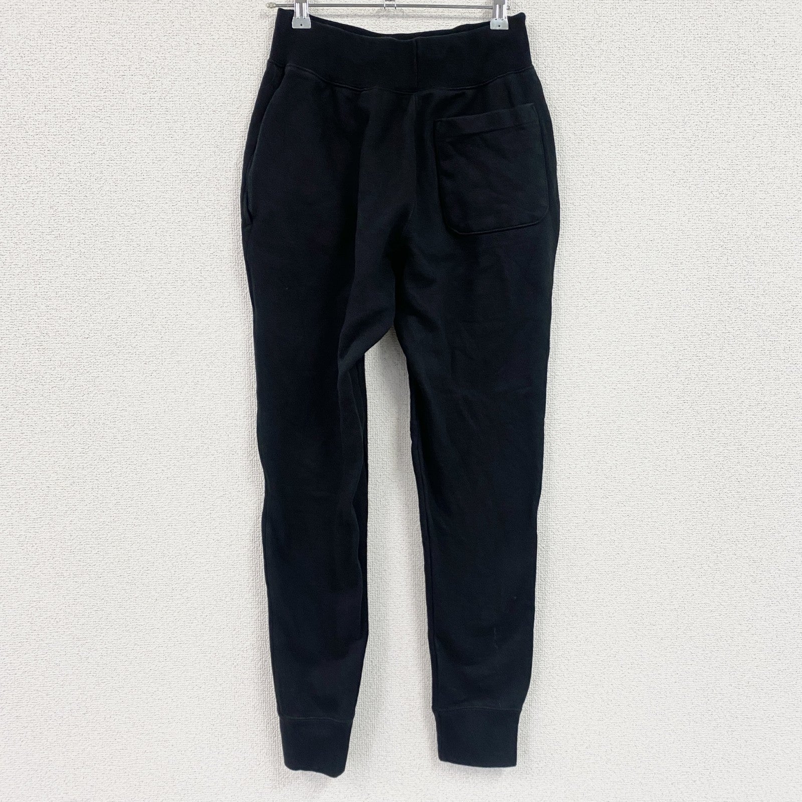 Champion　チャンピオン　リバースウィーブ　スウェットパンツ　イージーパンツ　ヘビーウエイト　ワンポイント刺繍ロゴ　現行　黒　ブラック　Sサイズ スウェットボトム トレーナー スウェットトップス 古着