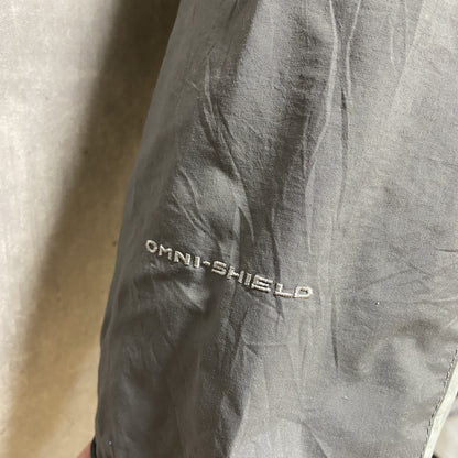 古着 used　Columbia　コロンビア　OMNI-SHIELD　長袖マウンテンパーカー　中綿入り　グレー　XXXLサイズ